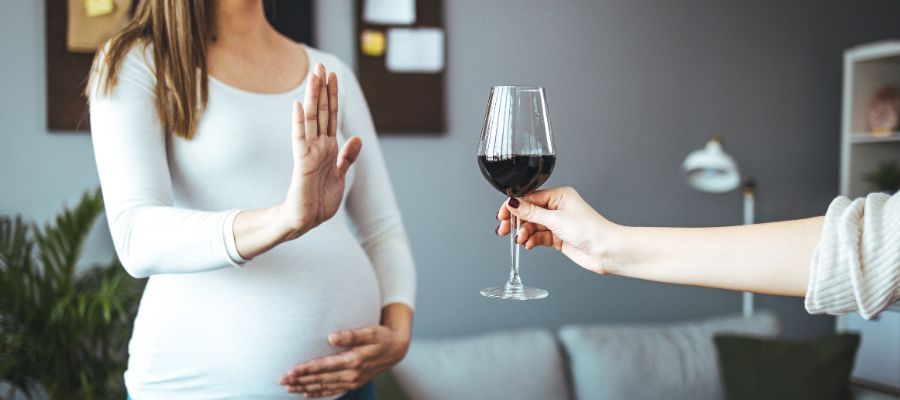 Alkohol i plodnost: Nevidljiva prepreka do bebe